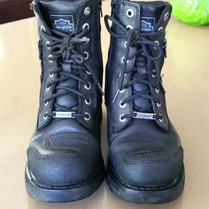 Women Harley-Davidson boots size 7.5